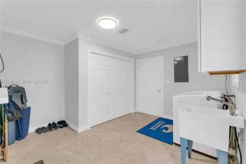 House in Pompano Beach, Florida 3 bedrooms, 154.68 sq.m. № 2087026 - photo 24