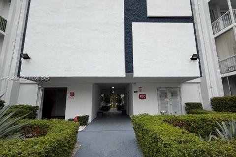 Copropriété à louer à Miami, Floride: 1 chambre, 68.1 m2 № 2047854 - photo 25