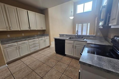 Touwnhouse à vendre à Orlando, Floride: 3 chambres, 158.58 m2 № 1906264 - photo 8
