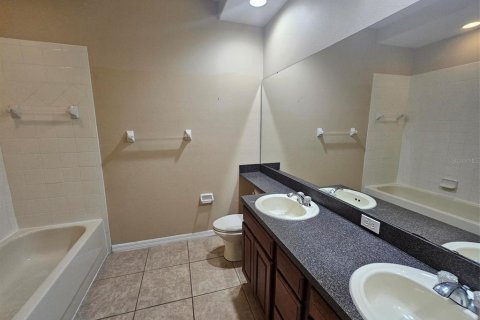 Touwnhouse à vendre à Orlando, Floride: 3 chambres, 158.58 m2 № 1906264 - photo 24