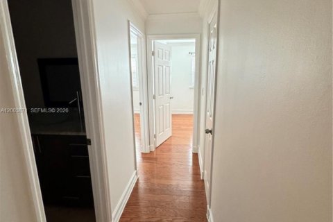 Condo in Coral Springs, Florida, 3 bedrooms  № 2069341 - photo 27