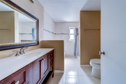 Villa ou maison à louer à Seminole, Floride: 3 chambres, 187.85 m2 № 2408652 - photo 22