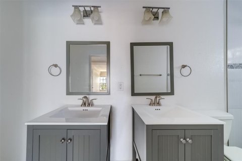 Villa ou maison à louer à Seminole, Floride: 3 chambres, 187.85 m2 № 2408652 - photo 30