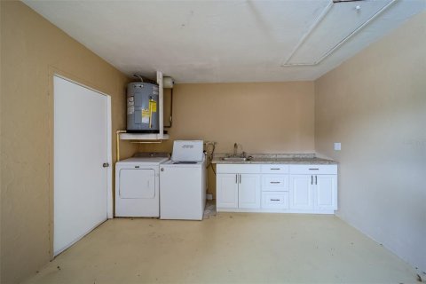 Villa ou maison à louer à Seminole, Floride: 3 chambres, 187.85 m2 № 2408652 - photo 26