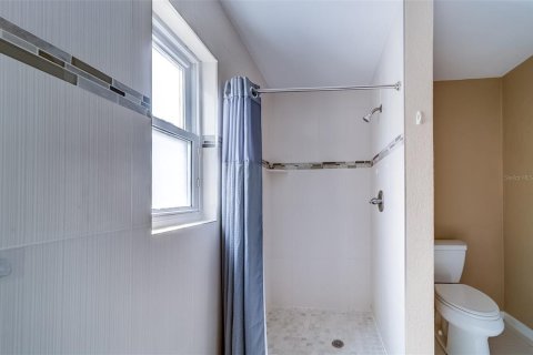 Villa ou maison à louer à Seminole, Floride: 3 chambres, 187.85 m2 № 2408652 - photo 23