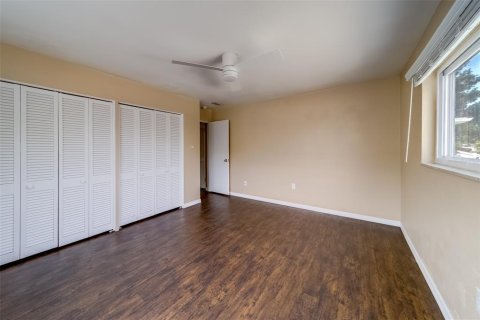 Villa ou maison à louer à Seminole, Floride: 3 chambres, 187.85 m2 № 2408652 - photo 17