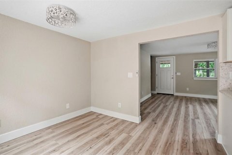 House in Brooksville, Florida 3 bedrooms, 116.5 sq.m. № 2107703 - photo 25