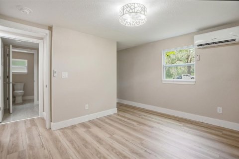 House in Brooksville, Florida 3 bedrooms, 116.5 sq.m. № 2107703 - photo 30