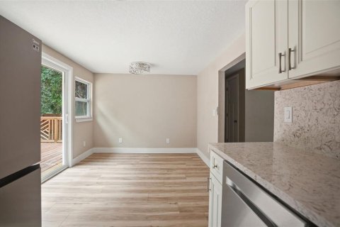 House in Brooksville, Florida 3 bedrooms, 116.5 sq.m. № 2107703 - photo 23