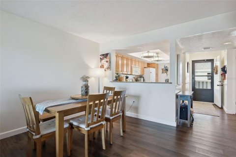 Condominio en venta en Orlando, Florida, 2 dormitorios, 98.94 m2 № 2225173 - foto 7