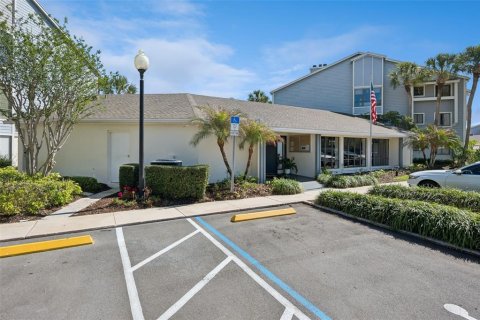 Condominio en venta en Orlando, Florida, 2 dormitorios, 98.94 m2 № 2225173 - foto 30