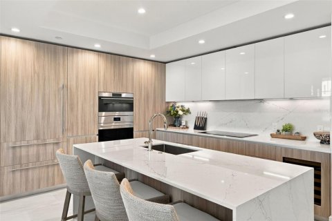 Copropriété à vendre à Tampa, Floride: 3 chambres, 223.99 m2 № 2376723 - photo 7