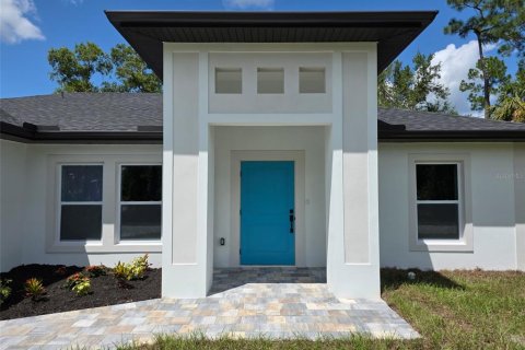 Villa ou maison à vendre à North Port, Floride: 3 chambres, 137.03 m2 № 1900400 - photo 3