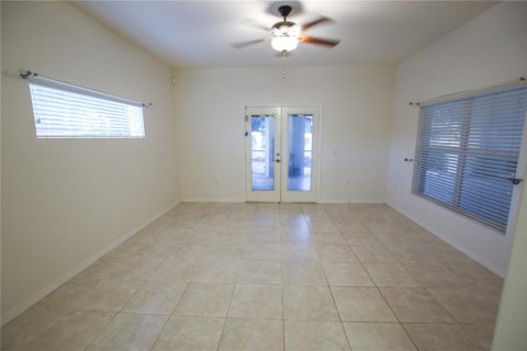 Villa ou maison à louer à Tampa, Floride: 3 chambres, 209.31 m2 № 1791113 - photo 22
