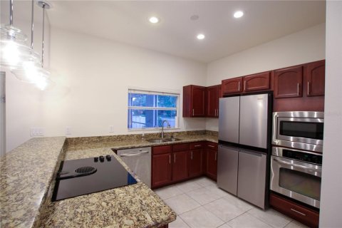 Villa ou maison à louer à Tampa, Floride: 3 chambres, 209.31 m2 № 1791113 - photo 13