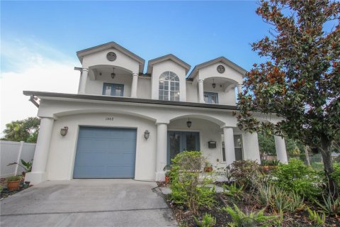 Villa ou maison à louer à Tampa, Floride: 3 chambres, 209.31 m2 № 1791113 - photo 2