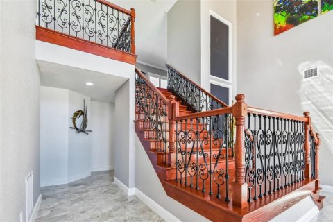 Casa en venta en Madeira Beach, Florida, 6 dormitorios, 395.3 m2 № 2108897 - foto 12