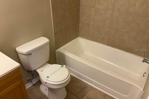 Casa en alquiler en Palm Bay, Florida, 3 dormitorios, 109.25 m2 № 1906886 - foto 5