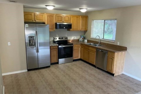 Casa en alquiler en Palm Bay, Florida, 3 dormitorios, 109.25 m2 № 1906886 - foto 3