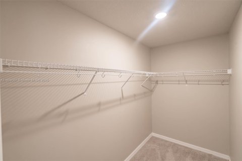 Adosado en venta en Palm Springs, Florida, 3 dormitorios, 141.68 m2 № 1749852 - foto 25