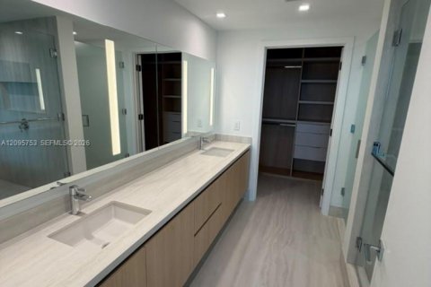 Copropriété à louer à Miami, Floride: 1 chambre № 2390388 - photo 30