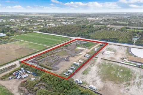 Immobilier commercial à vendre à Miami, Floride № 2170944 - photo 4
