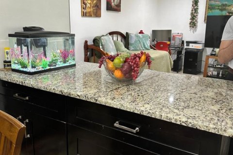 Copropriété à vendre à Hollywood, Floride: 2 chambres, 84.54 m2 № 2255814 - photo 4
