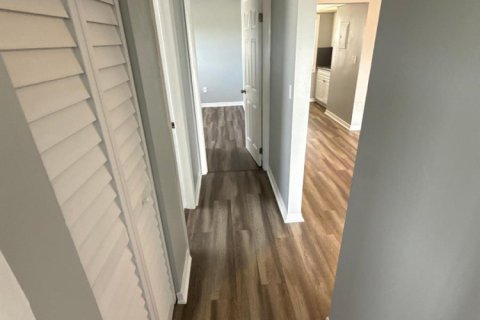 Appartement à louer à Opa-locka, Floride: 2 chambres, 69.68 m2 № 2177371 - photo 6