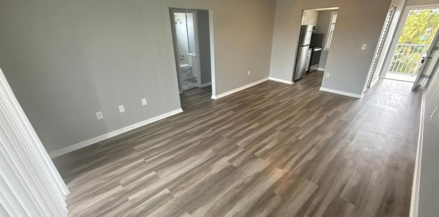 Appartement à Opa-locka, Floride 2 chambres, 69.68 m2 № 2177371