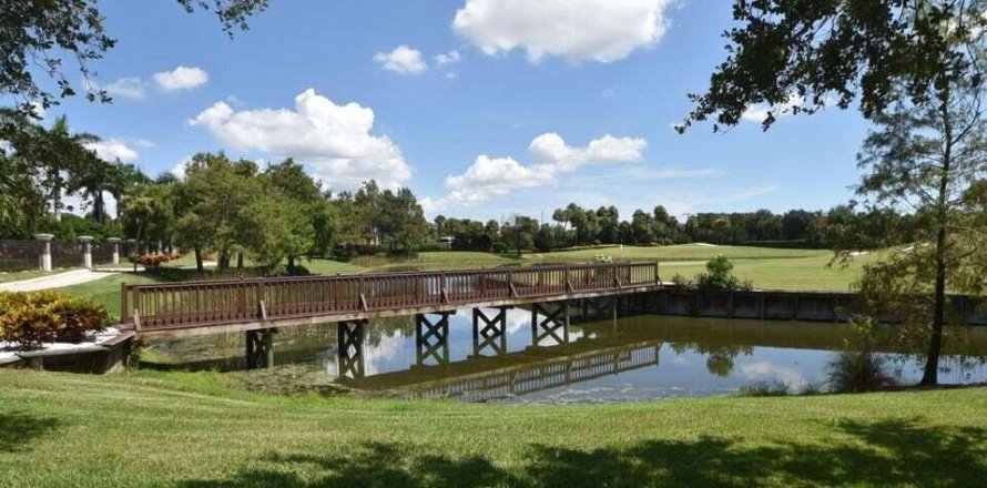 Condo in Delray Beach, Florida, 2 bedrooms № 1099856