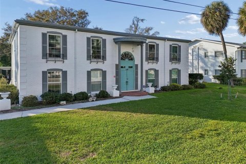 Condo in Saint Petersburg, Florida, 2 bedrooms  № 2236423 - photo 3