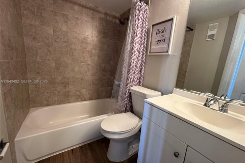 Touwnhouse à vendre à Orlando, Floride: 2 chambres № 2000193 - photo 12