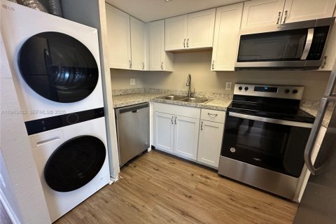 Touwnhouse à vendre à Orlando, Floride: 2 chambres № 2000193 - photo 6