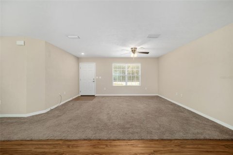 Villa ou maison à louer à Fort MC Coy, Floride: 3 chambres, 112.23 m2 № 2280440 - photo 11