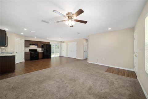Villa ou maison à louer à Fort MC Coy, Floride: 3 chambres, 112.23 m2 № 2280440 - photo 8