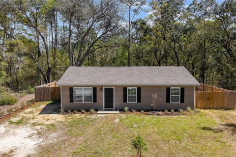 House in Fort MC Coy, Florida 3 bedrooms, 112.23 sq.m. № 2280440