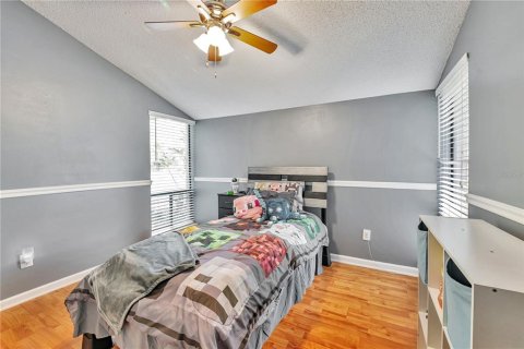 Townhouse in Altamonte Springs, Florida 3 bedrooms, 147.71 sq.m. № 1737263 - photo 15