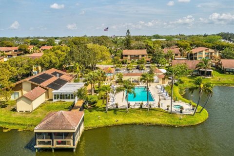 Condo in New Port Richey, Florida, 2 bedrooms  № 1911437 - photo 30
