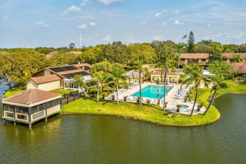 Condo in New Port Richey, Florida, 2 bedrooms  № 1911437 - photo 28