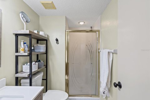 Condo in New Port Richey, Florida, 2 bedrooms  № 1911437 - photo 22