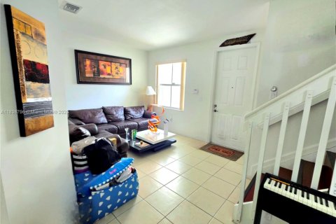 Touwnhouse à louer à Homestead, Floride: 4 chambres № 1830837 - photo 8