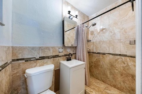 Купить виллу или дом в Норт-Майами, Флорида 7 комнат, 128.3м2, № 1989902 - фото 10