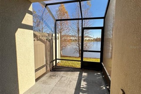 Touwnhouse à vendre à Wesley Chapel, Floride: 3 chambres, 172.15 m2 № 2224731 - photo 11