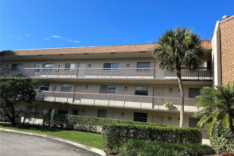 Condominio en venta en Plantation, Florida, 2 dormitorios, 88.44 m2 № 2037828 - foto 19