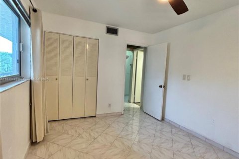 Condominio en venta en Plantation, Florida, 2 dormitorios, 88.44 m2 № 2037828 - foto 14