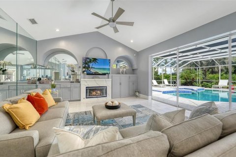 Villa ou maison à vendre à University Park, Floride: 3 chambres, 336.77 m2 № 2413860 - photo 17