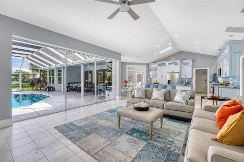 Villa ou maison à vendre à University Park, Floride: 3 chambres, 336.77 m2 № 2413860 - photo 20