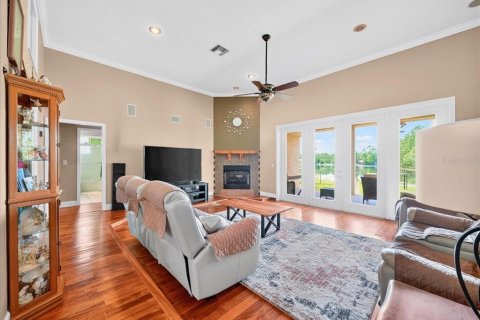 House in Sebring, Florida 4 bedrooms, 270.07 sq.m. № 1885830 - photo 7