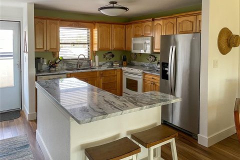 Copropriété à louer à Clearwater, Floride: 2 chambres, 103.21 m2 № 2125257 - photo 4