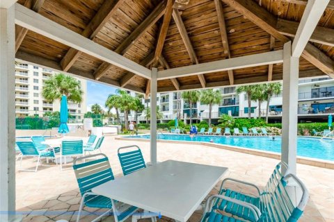 Copropriété à louer à Clearwater, Floride: 2 chambres, 103.21 m2 № 2125257 - photo 26